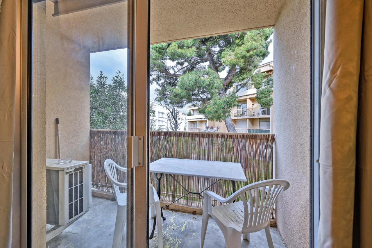 Les Comtadins - Parking Gratuit - Balcon - Clim Apartment Avignon Exterior photo